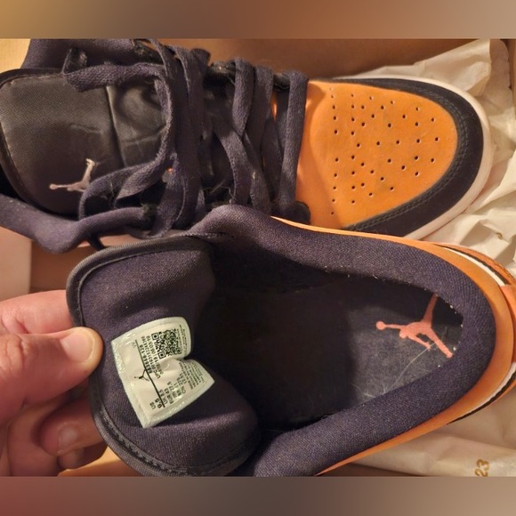 Jordan 1 low shattered backboard mens size 9.5US - Picture 5 of 7